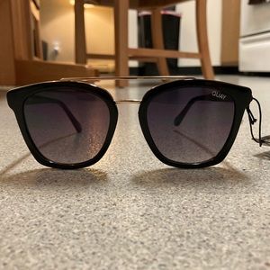 BLK/SMK Sweet Dreams Quay Sunglasses